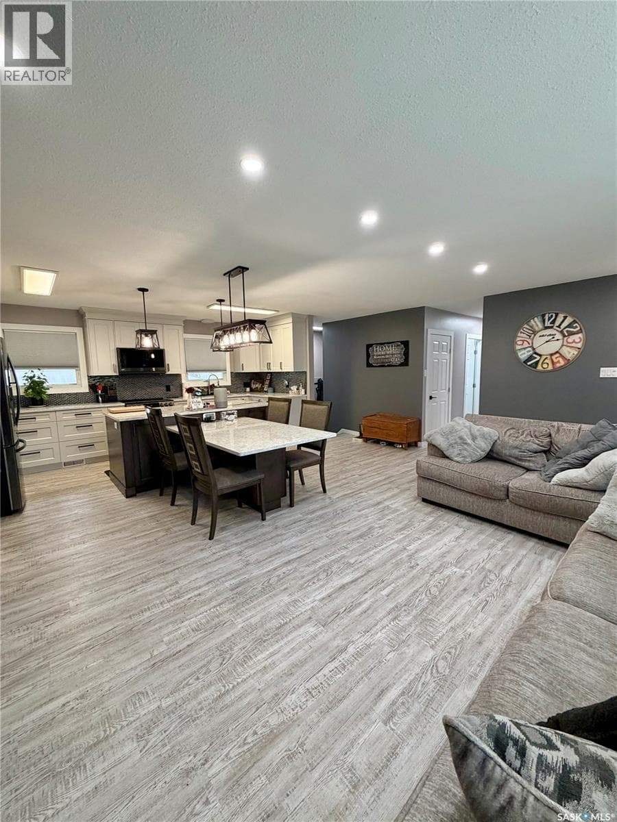 531 Prince STREET — photo 3