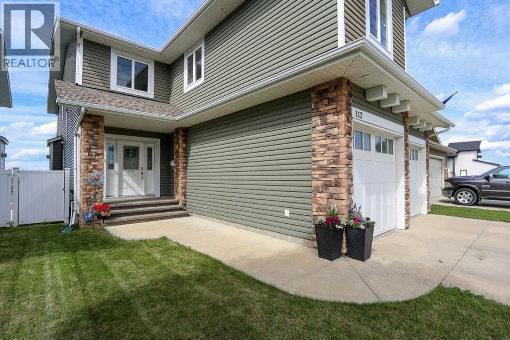 112 Eastpointe Drive — photo 2