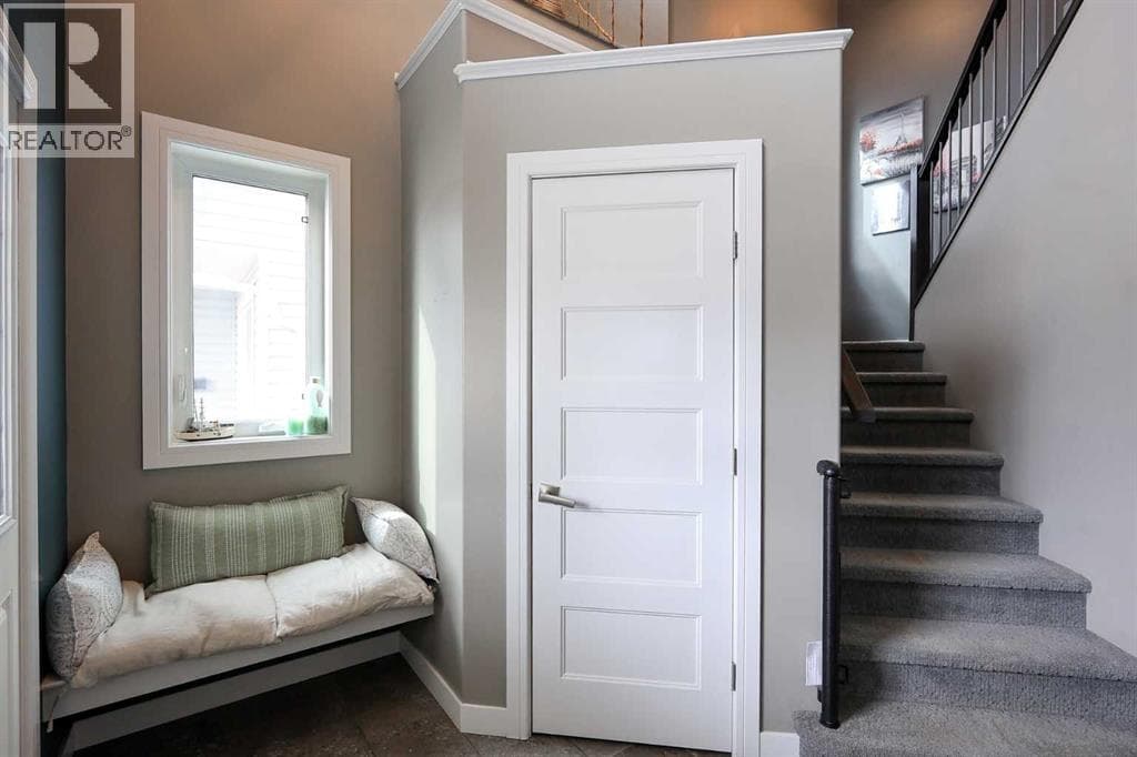112 Eastpointe Drive — photo 3