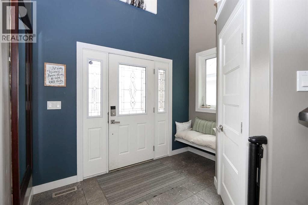 112 Eastpointe Drive — photo 4