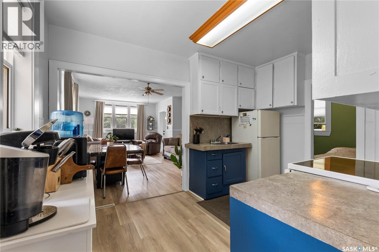 219 Margaret STREET — photo 3
