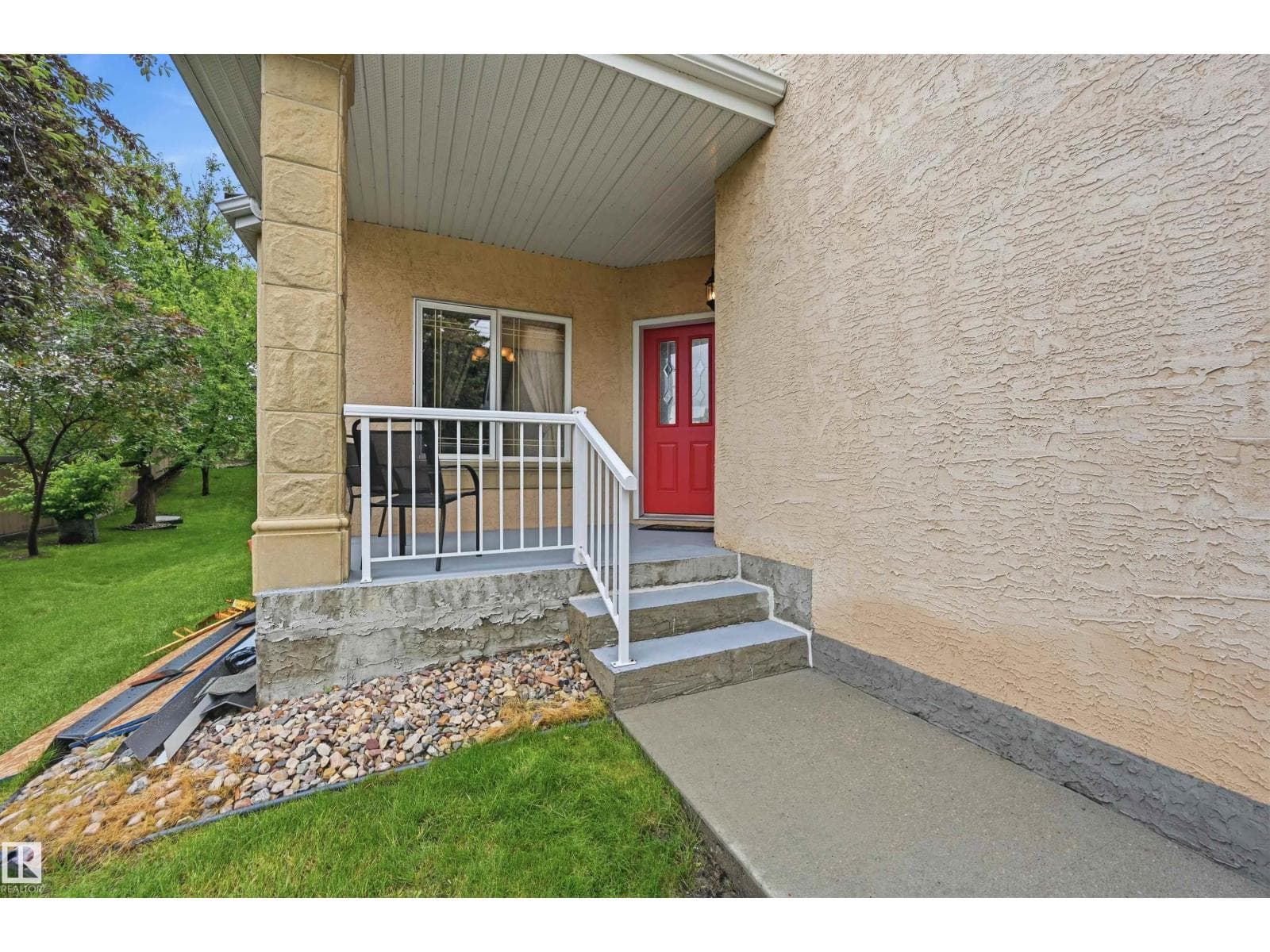 #1 577 BUTTERWORTH WY NW — photo 3