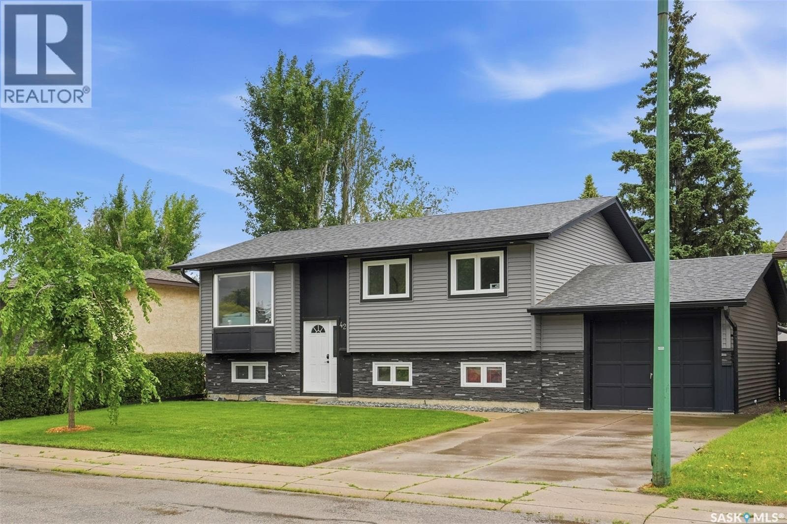423 Nesbitt WAY — photo 3