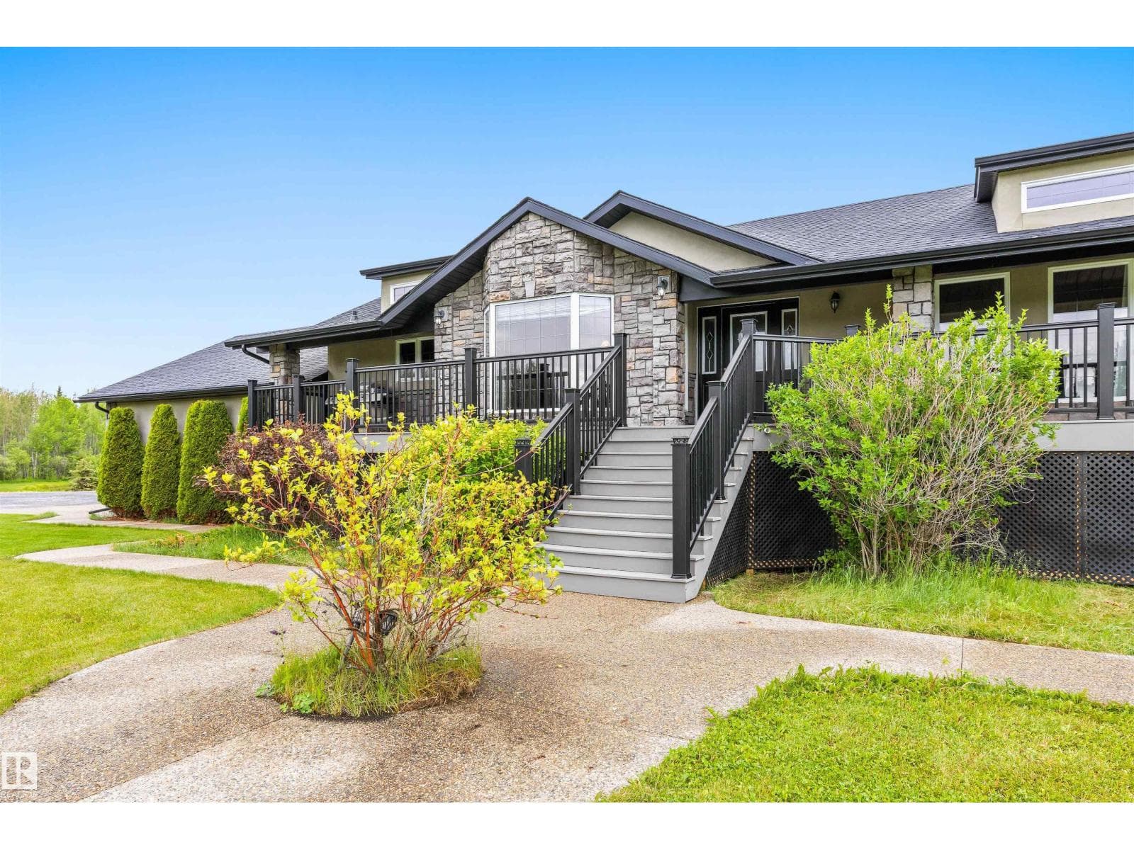 105 49413 RR 81 — photo 3