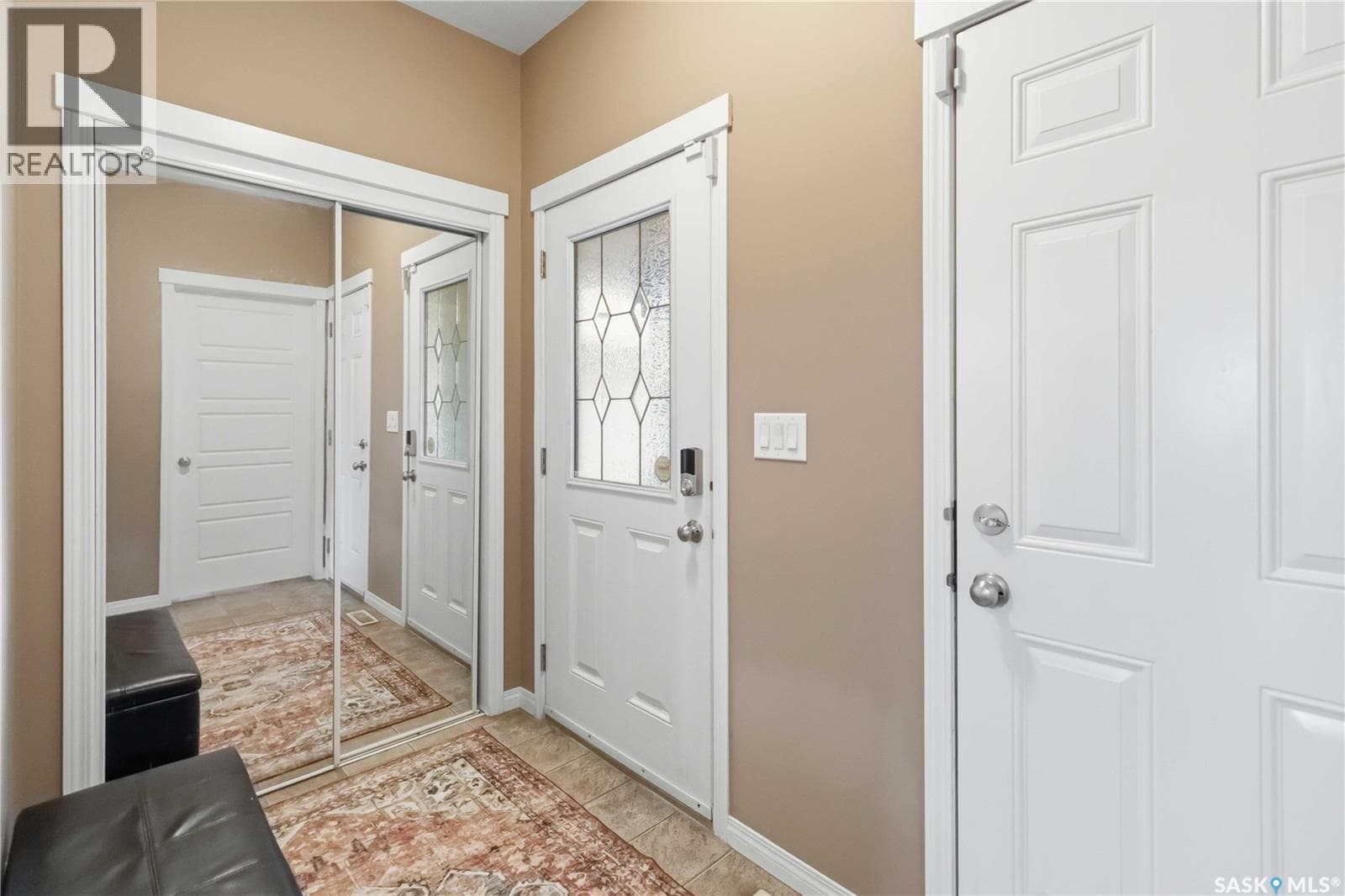 510 Sutter CRESCENT — photo 4