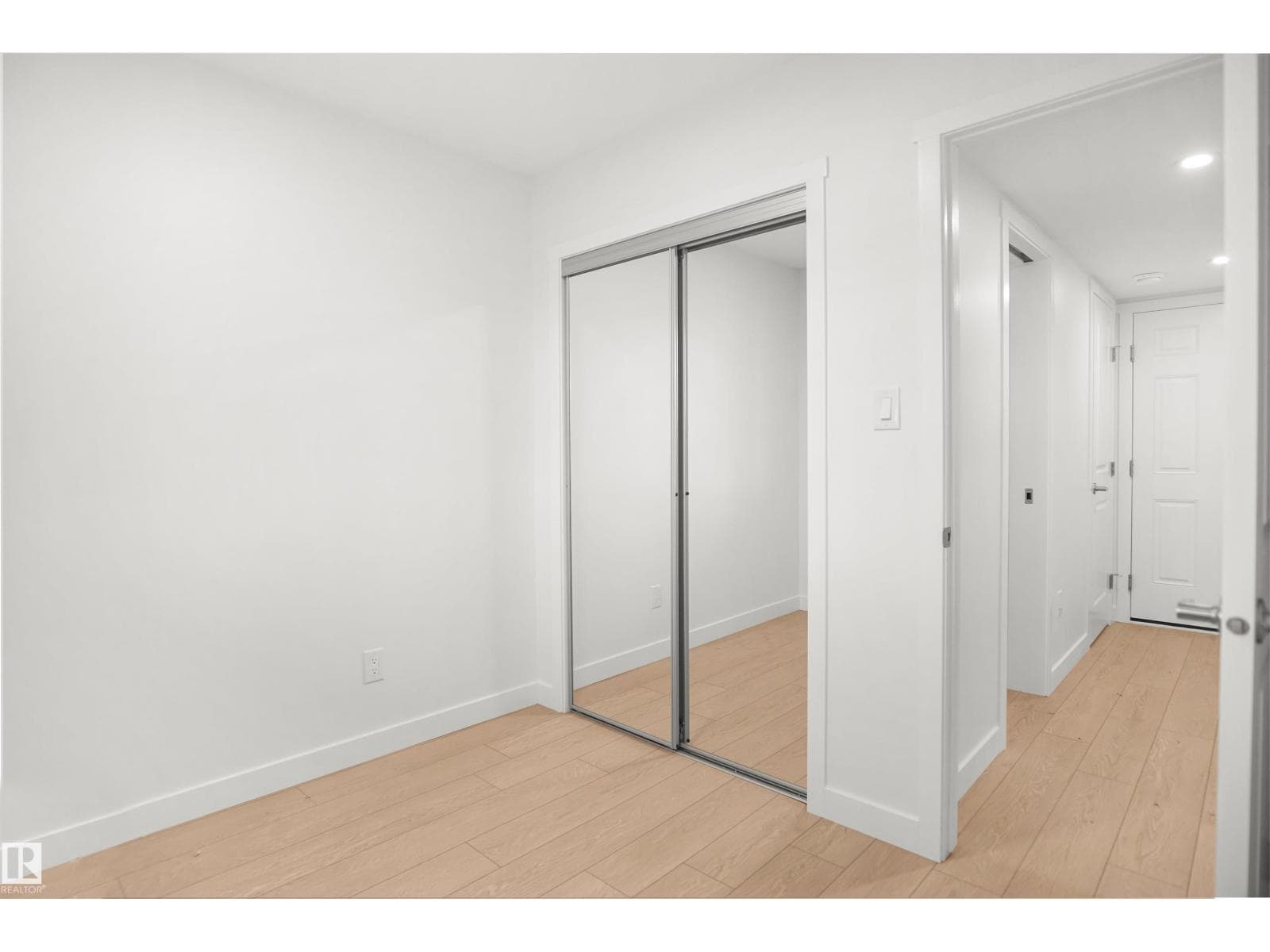 13135 214 ST NW — photo 5