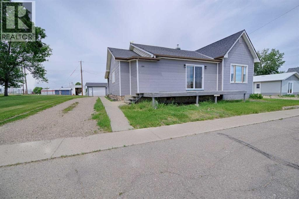 104 Retzke Street
