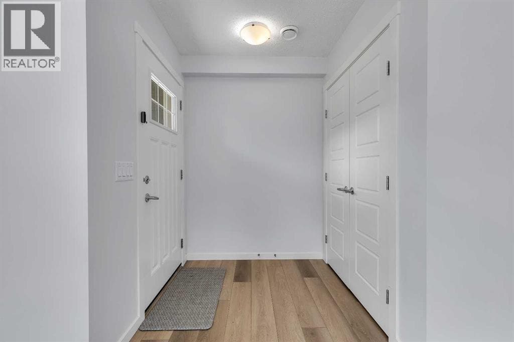 237 Cranbrook Square SE — photo 3