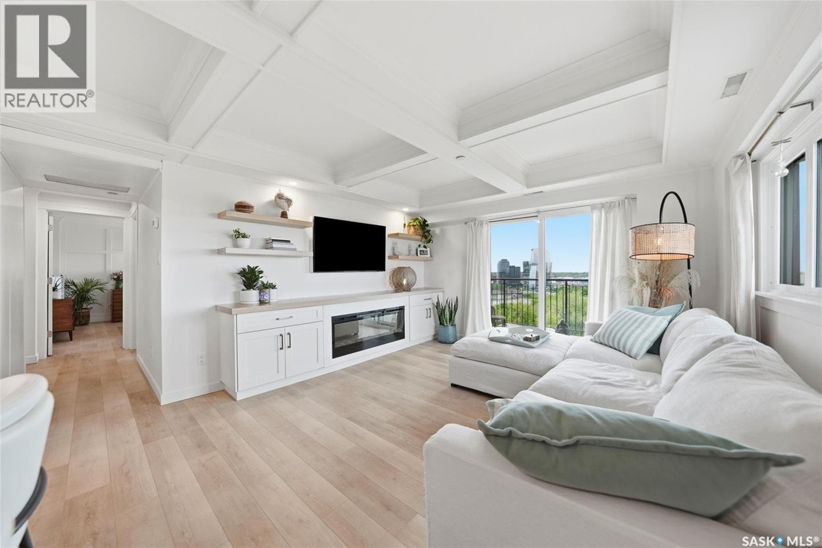 608 611 University DRIVE — photo 2