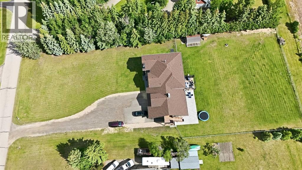 19, 26534 Township Road 384 — photo 5