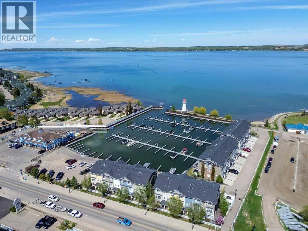 113, 5210 Lakeshore Drive — photo 3