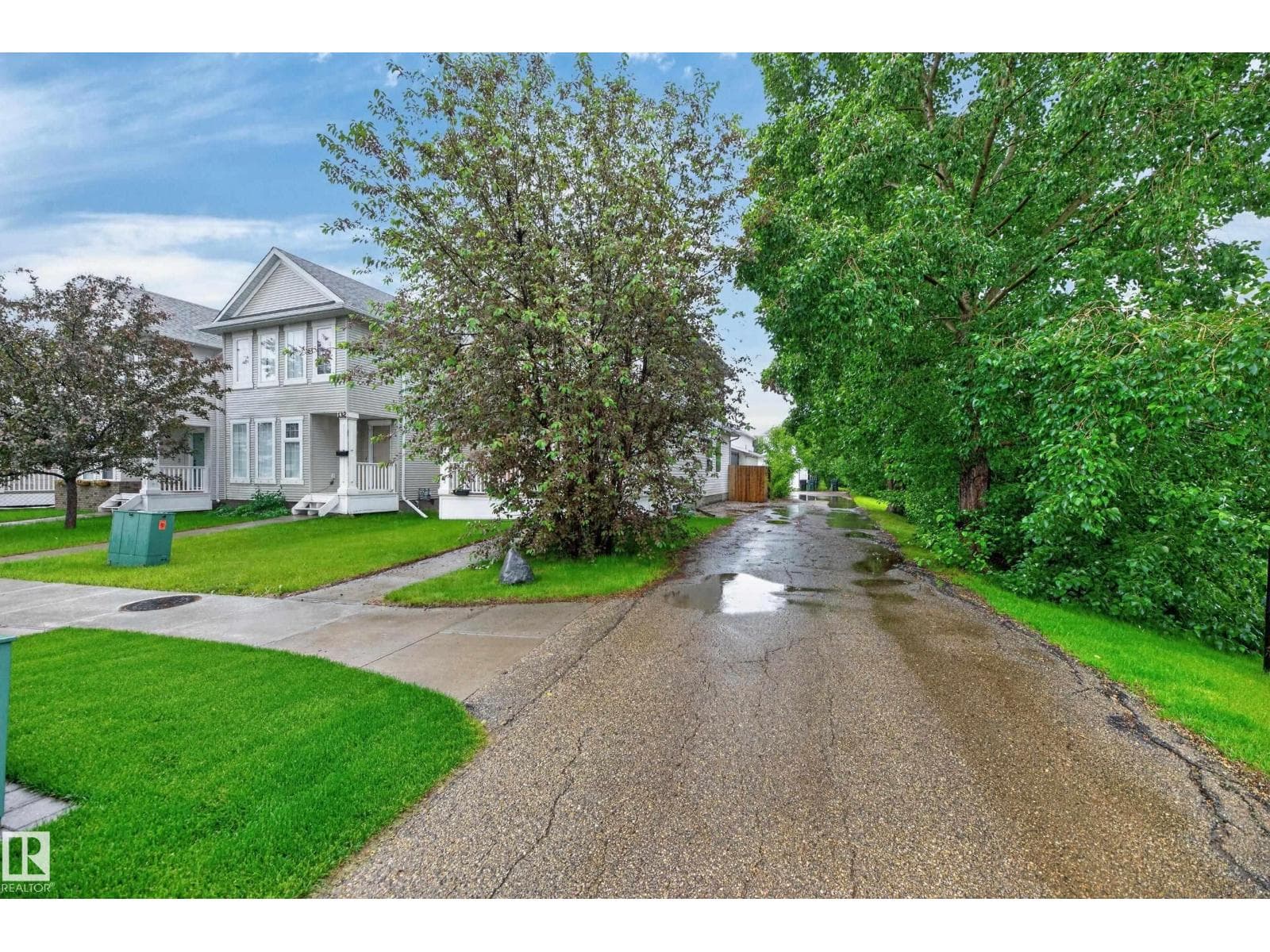 136 BOTHWELL PL — photo 4
