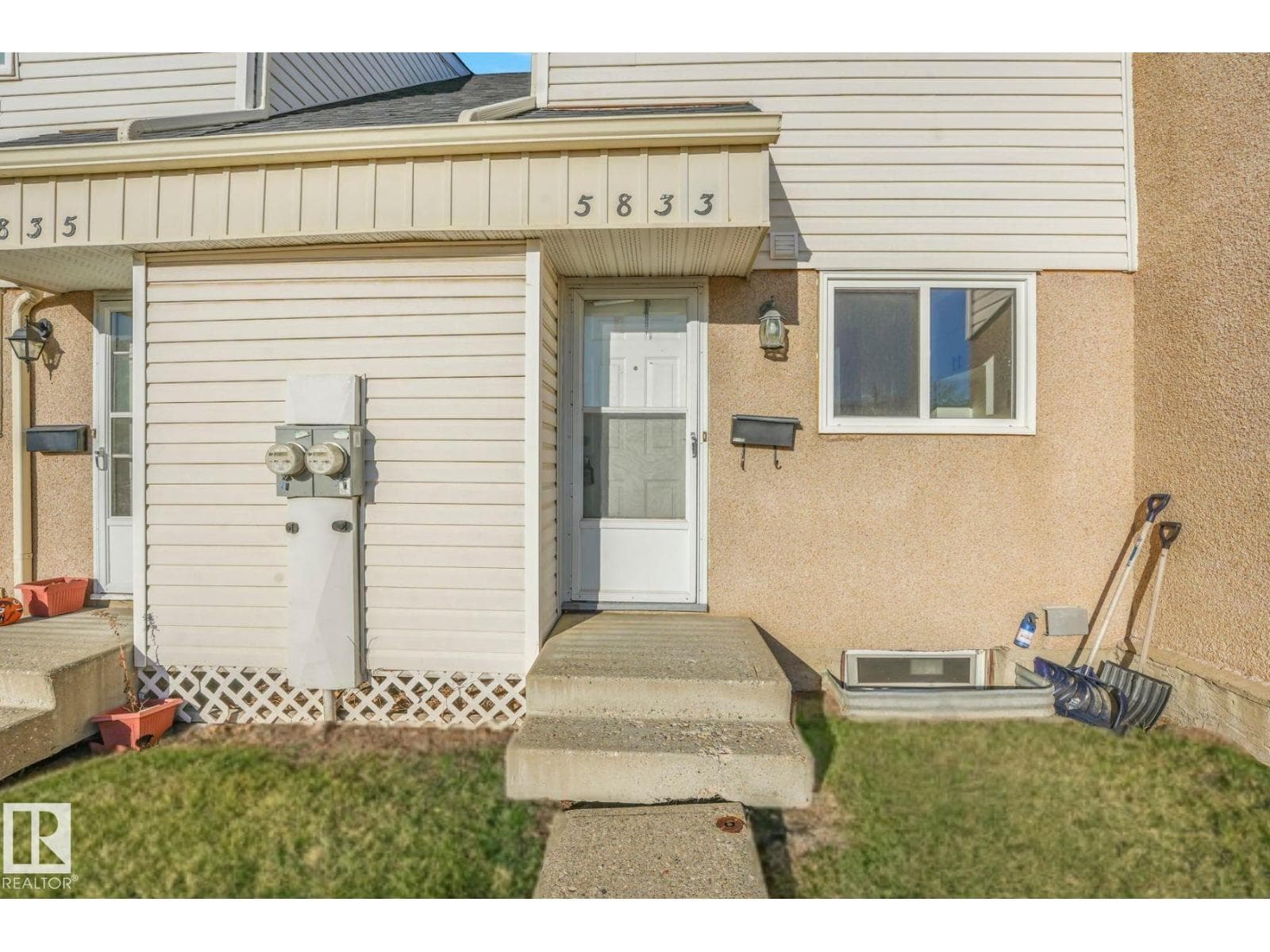 5833 RIVERBEND RD NW — photo 4