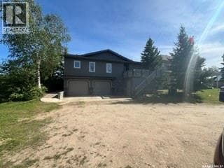 133 McIntosh STREET — photo 2