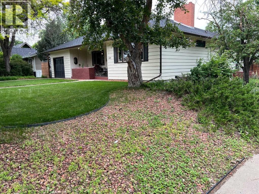 302 Prospect Drive SW — photo 2