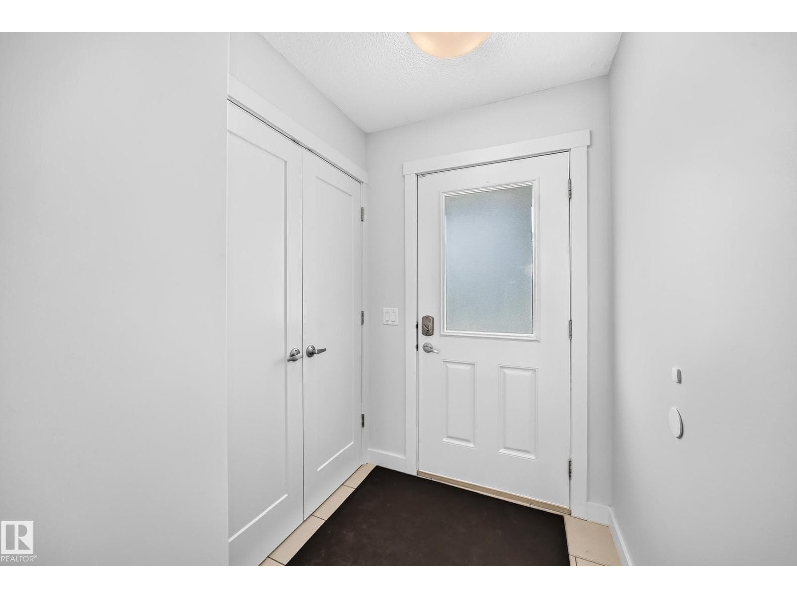 2433 GLENRIDDING BV SW — photo 3