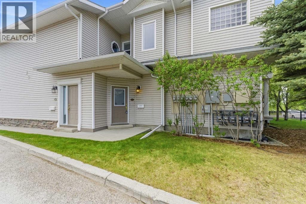 12 Rocky Vista Terrace NW — photo 2