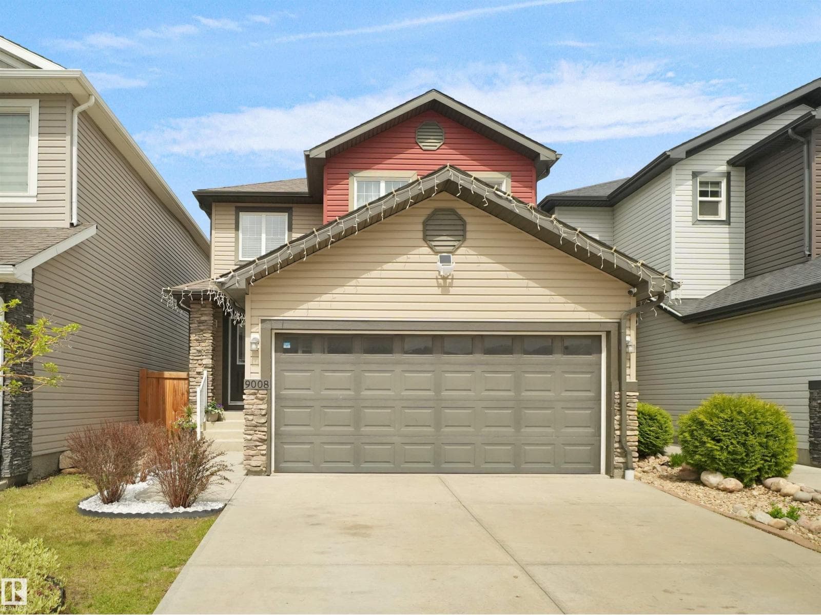 9008 COOPER LINK LI SW — photo 2