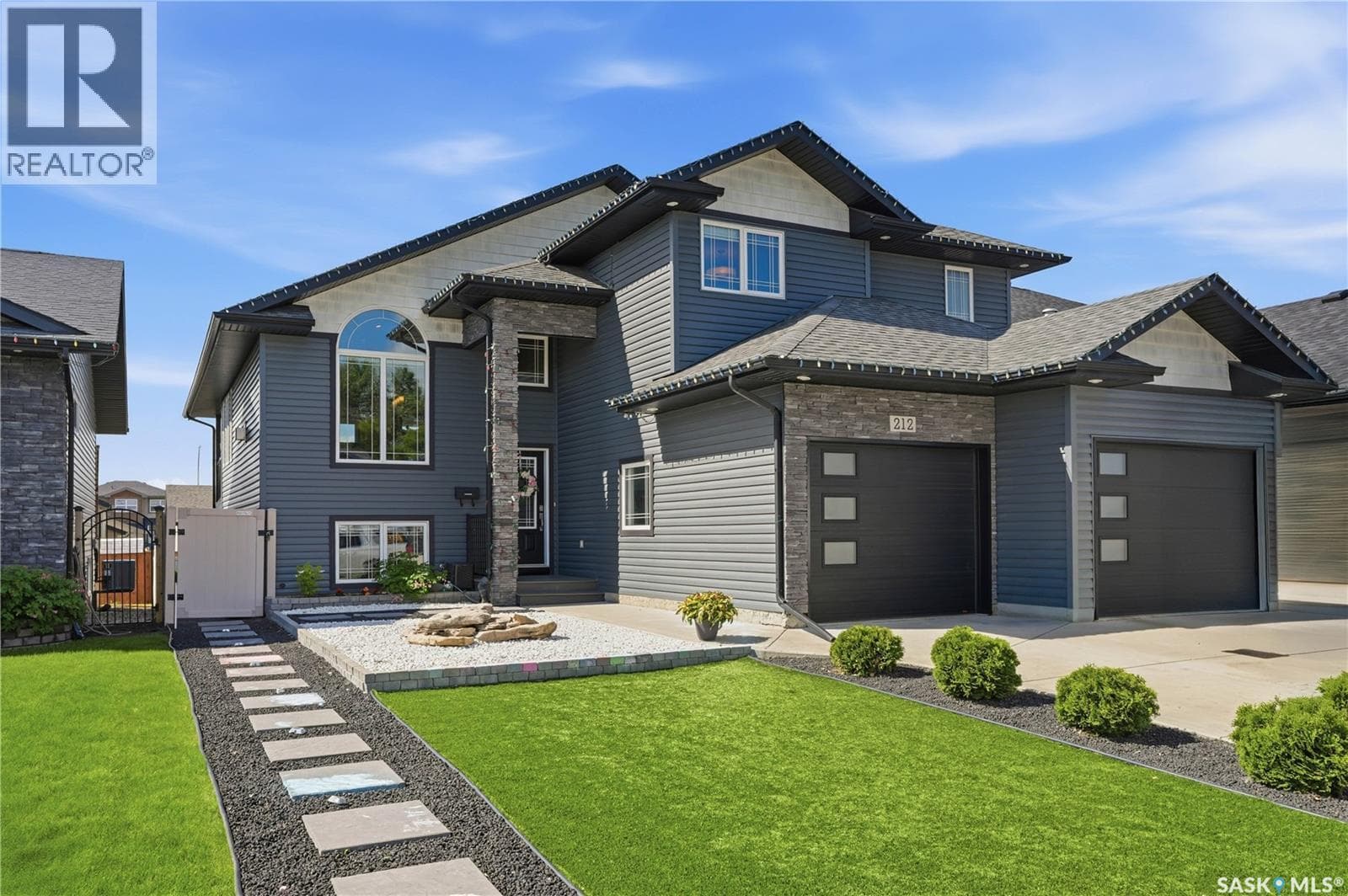212 Glenwood TERRACE
