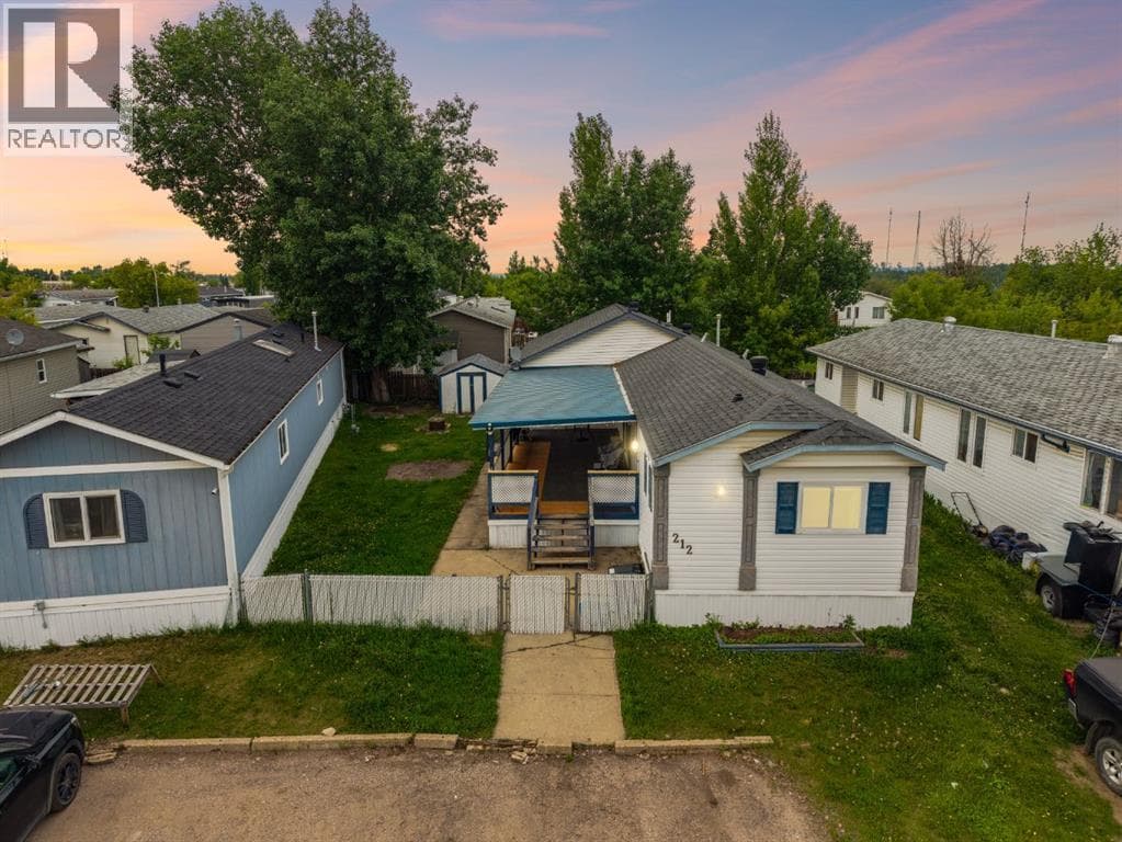 212 Greenwich Lane