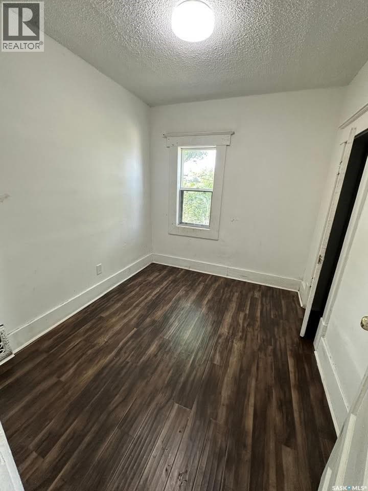 2109 20th STREET — photo 2