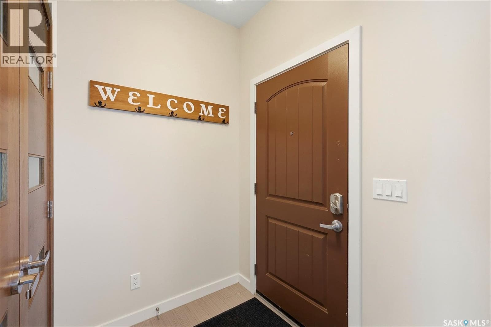 115 Tweed LANE — photo 4