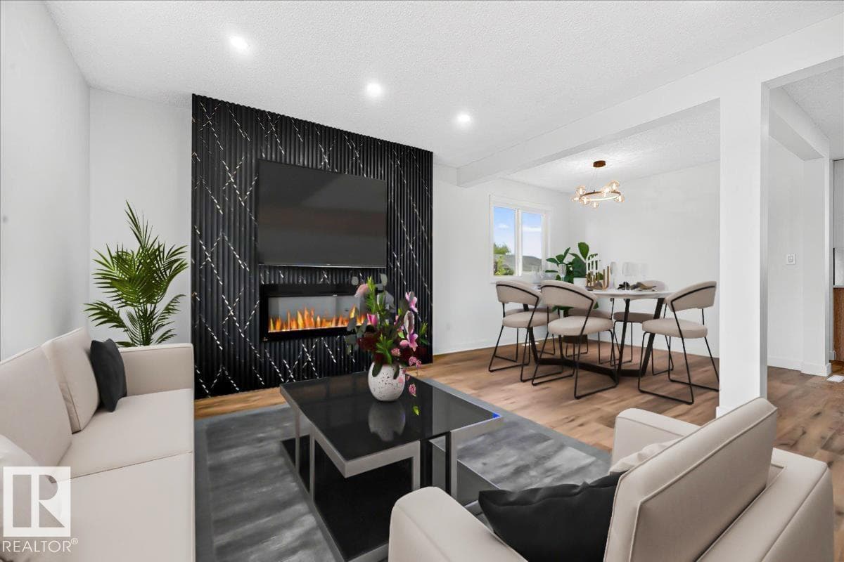 7823 148 AV NW — photo 3