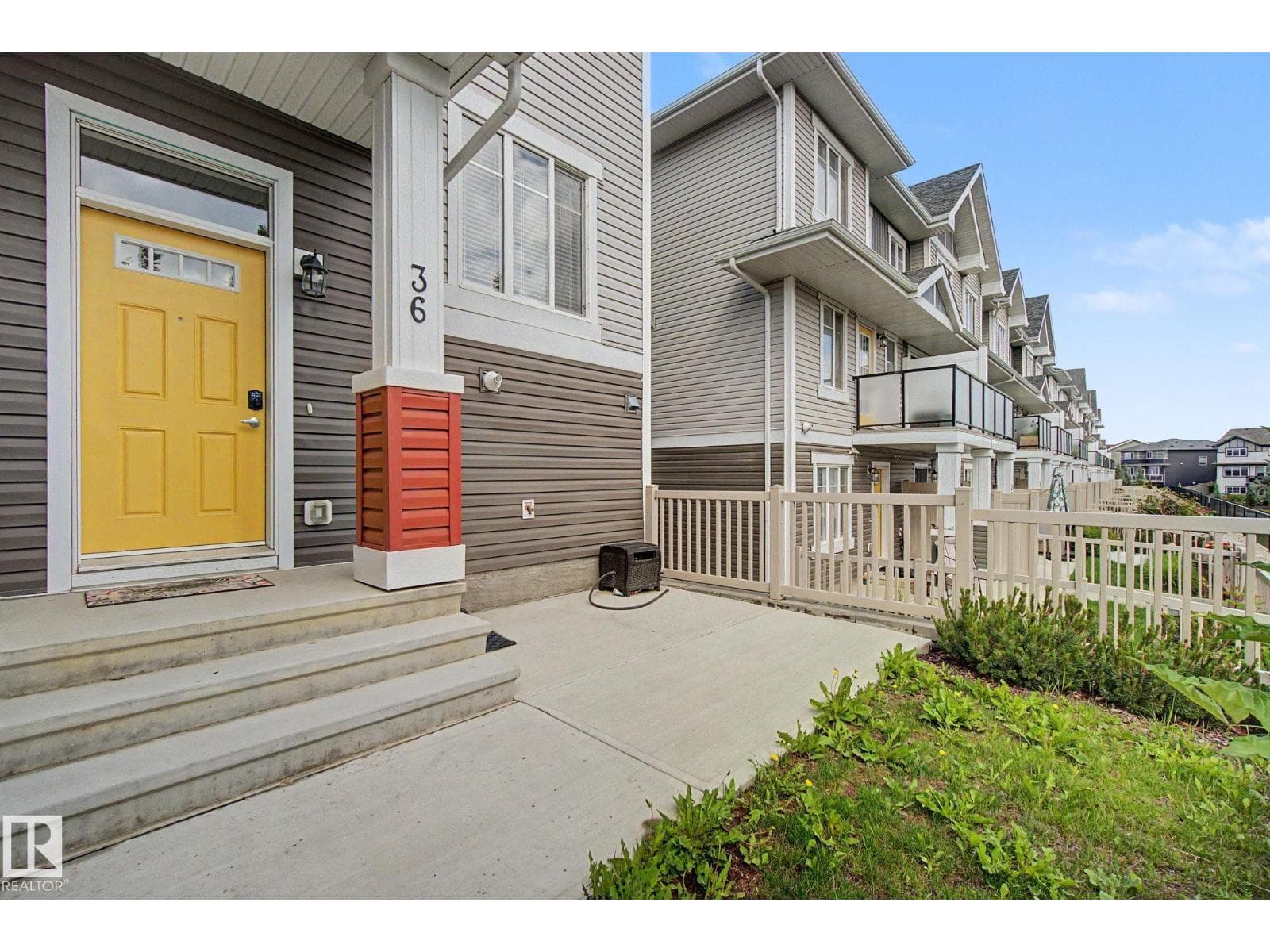 #36 2905 141 ST SW — photo 4