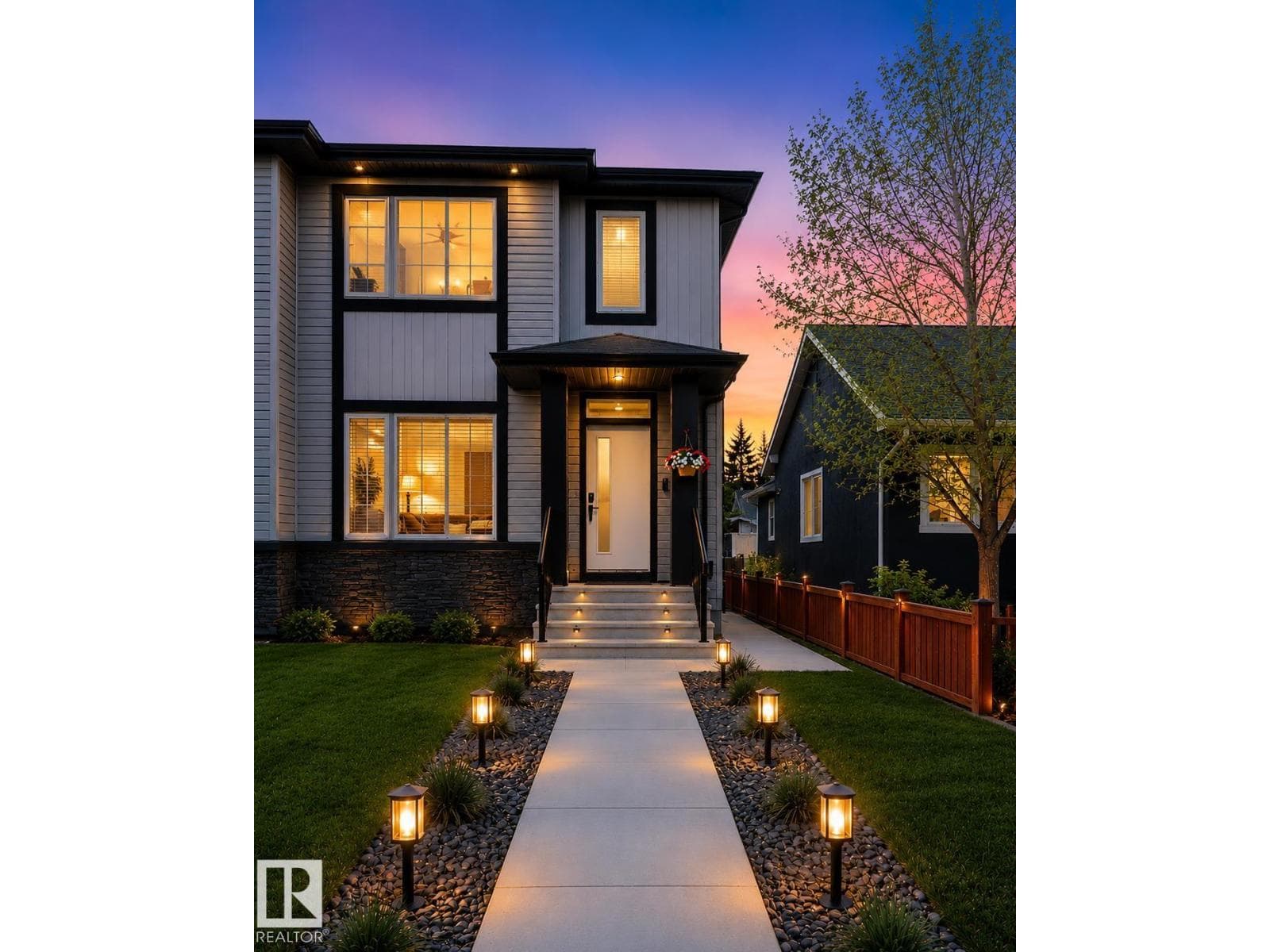 7208 78 AV NW