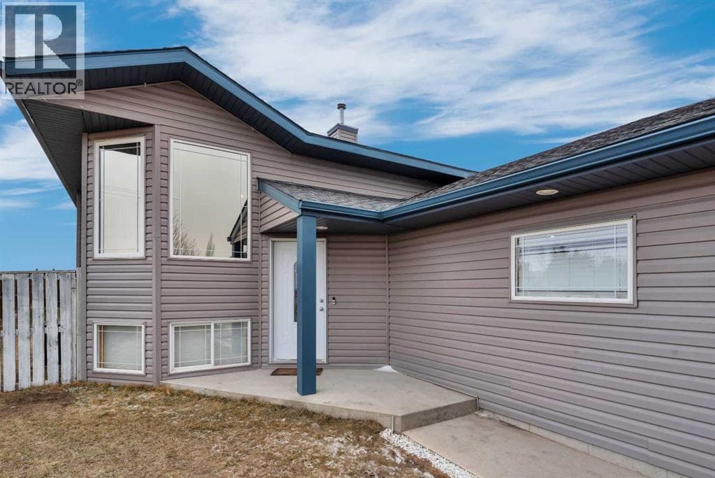 545 Hillview Gate — photo 3