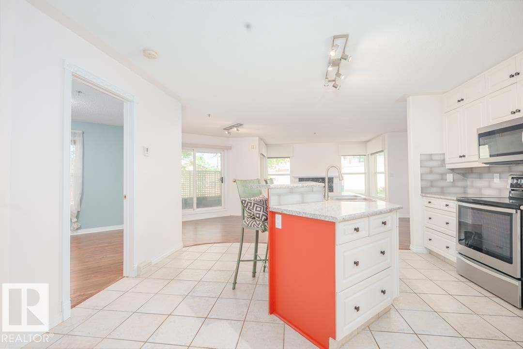 #108 12028 103 AV NW — photo 2