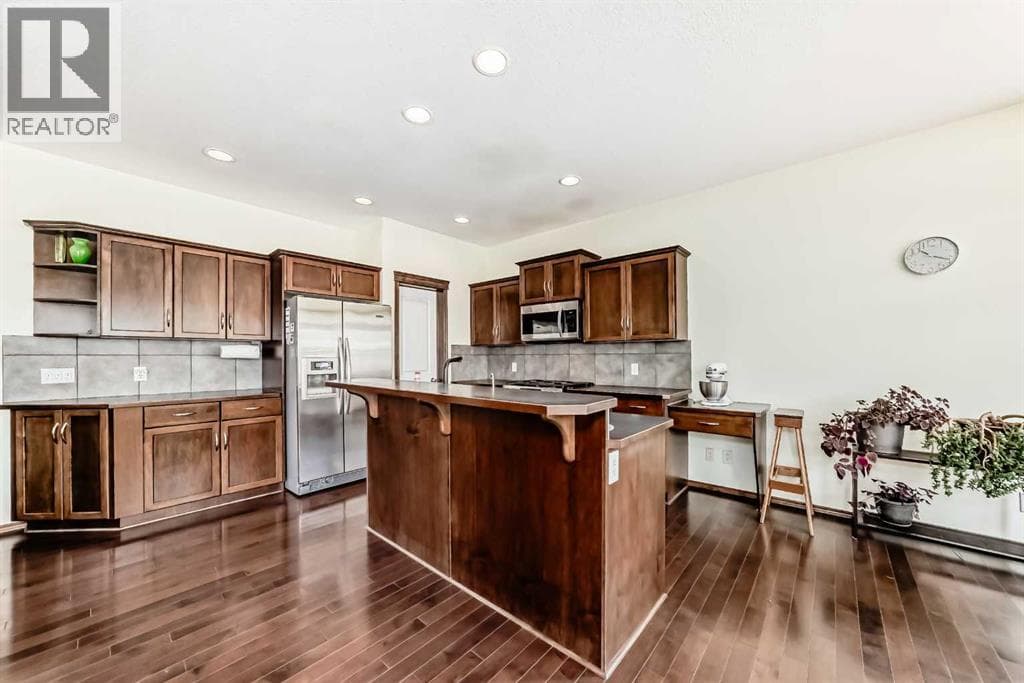 55 Eversyde Gardens SW — photo 3