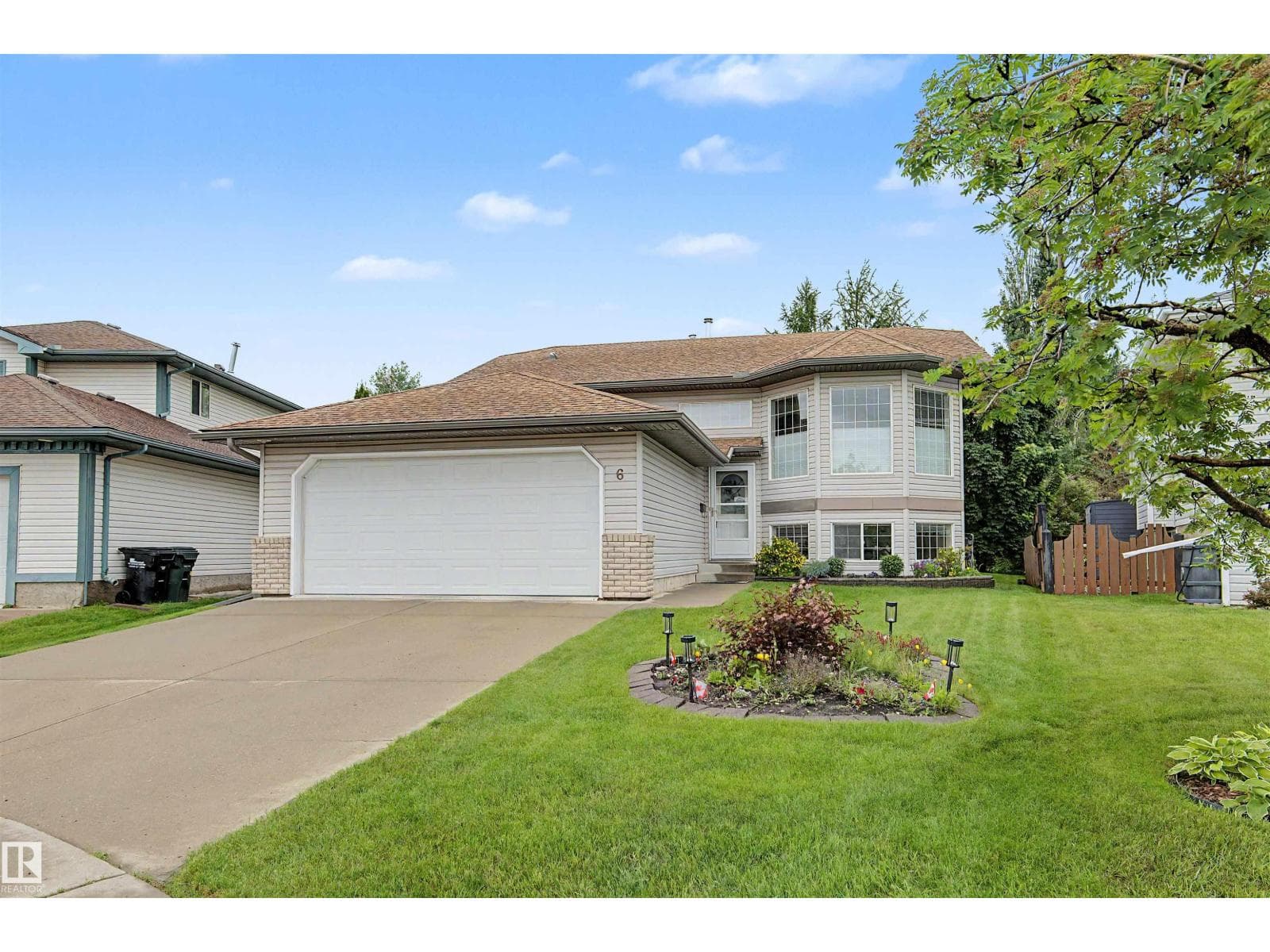 6 CHANCERY WY