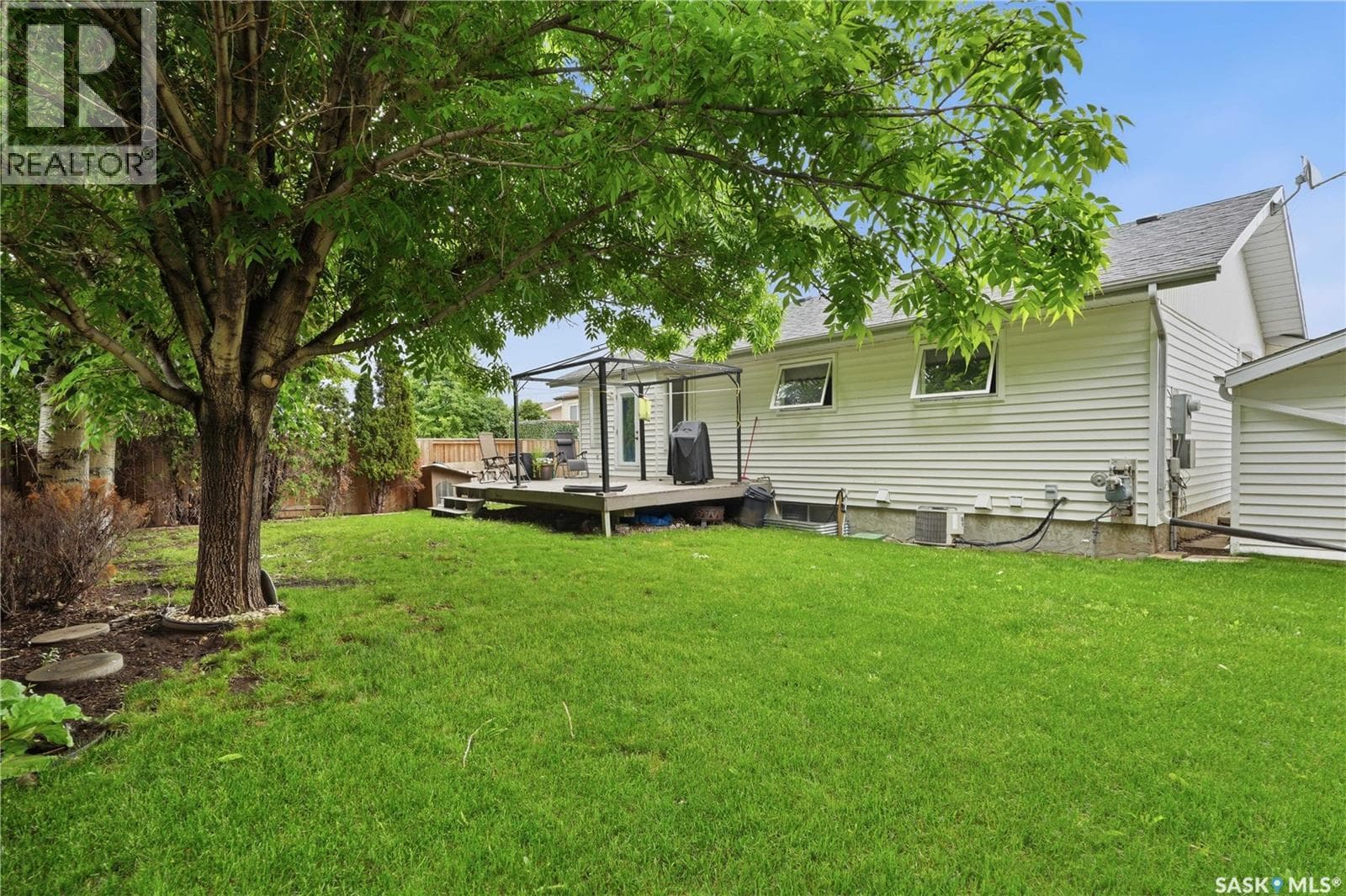 62 Robinson CRESCENT — photo 3