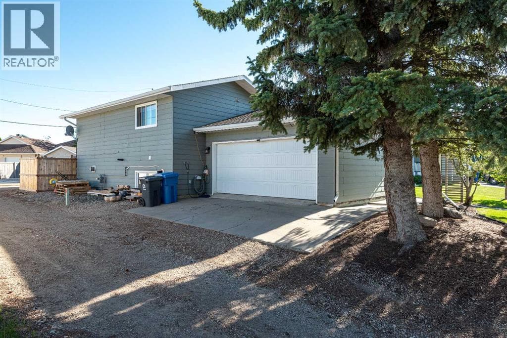 345 9 Street SE — photo 5