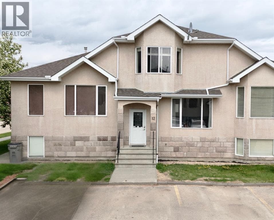12, 9 Leedy Drive