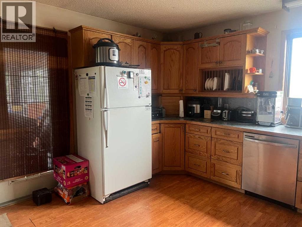 806 7 A Street — photo 4