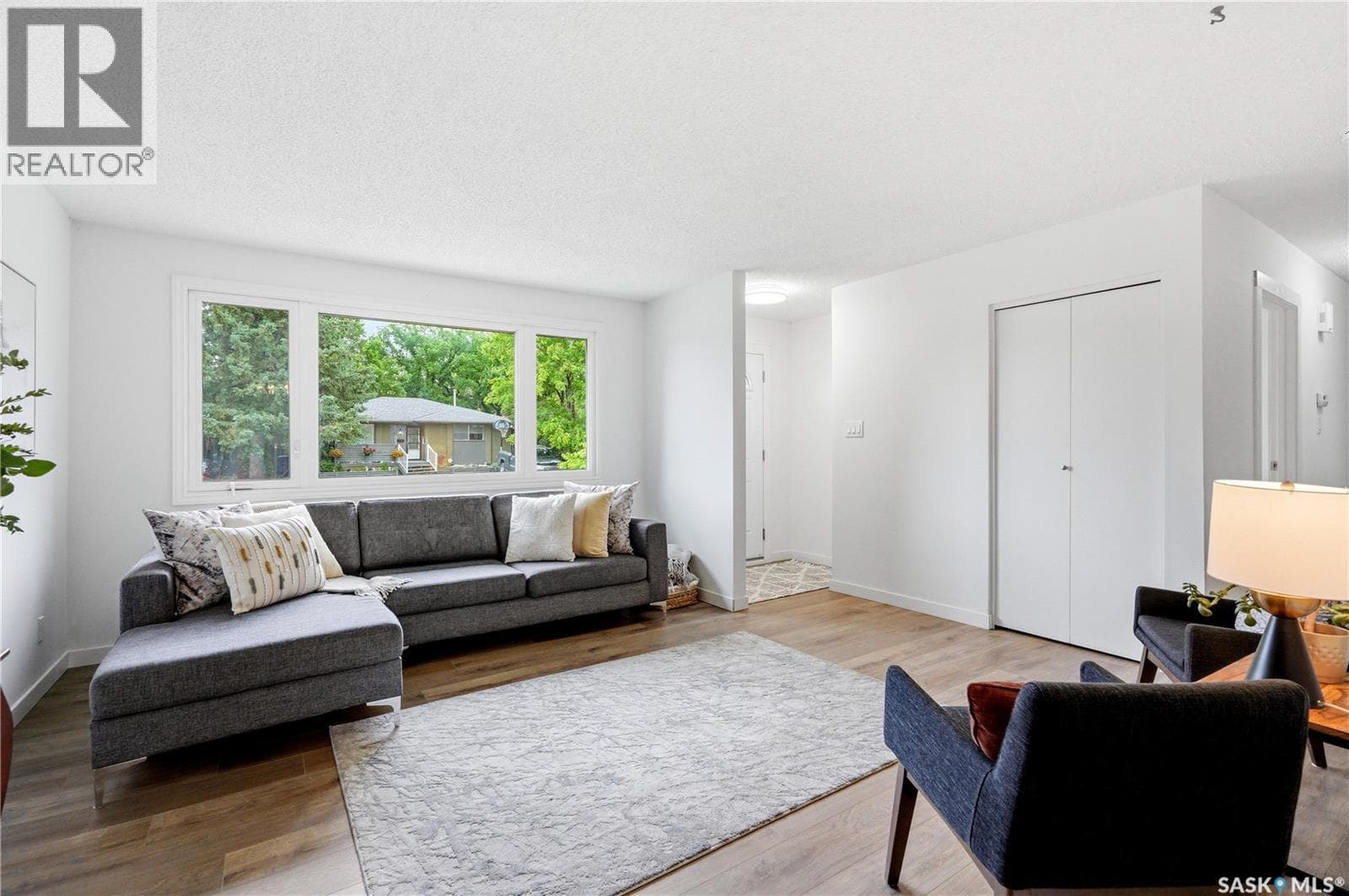 130 Birch CRESCENT — photo 5