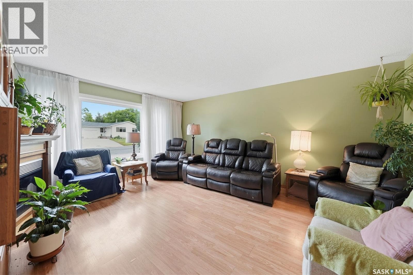 20 Clark CRESCENT — photo 3