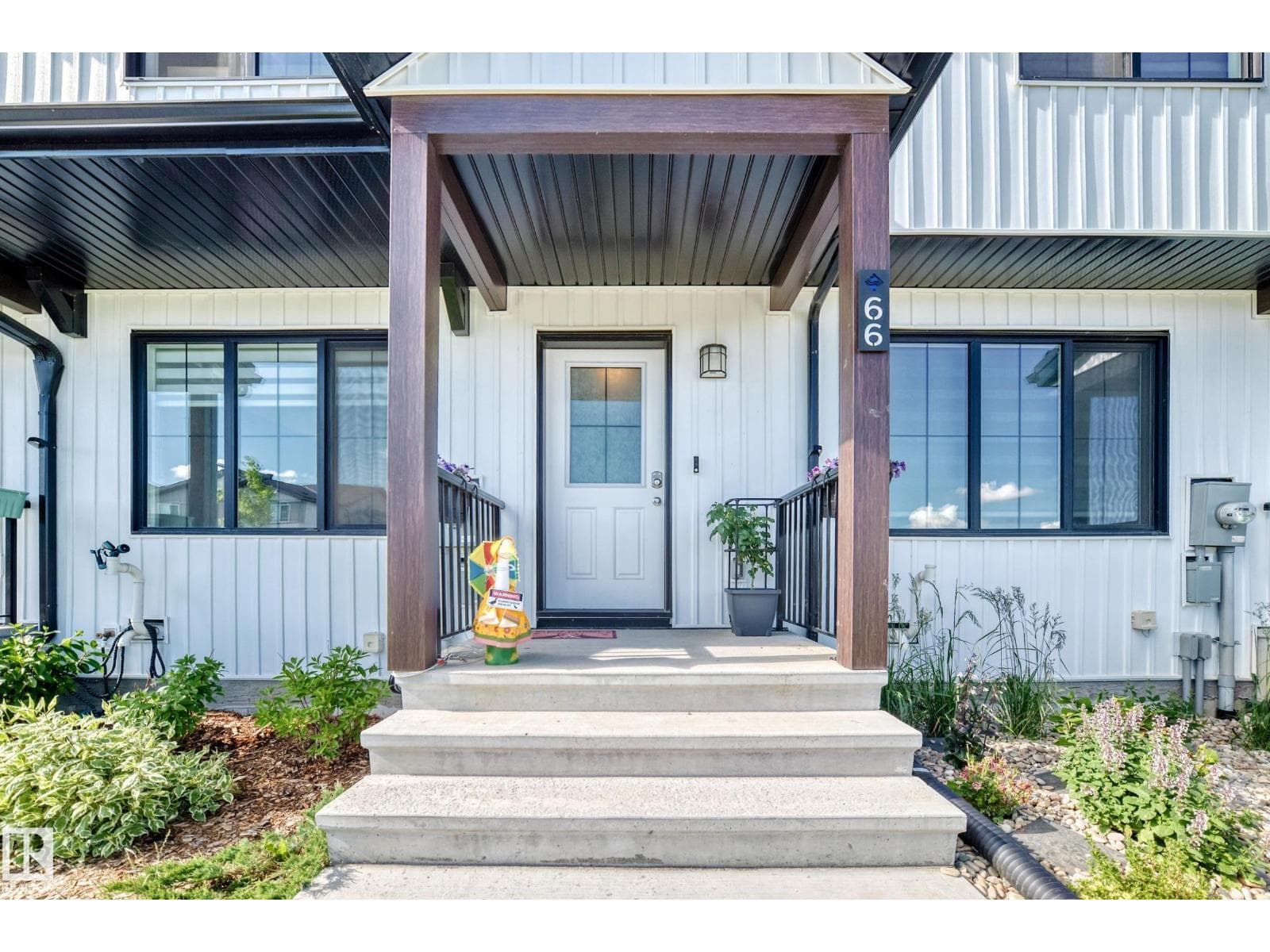 66 Signet RD — photo 2