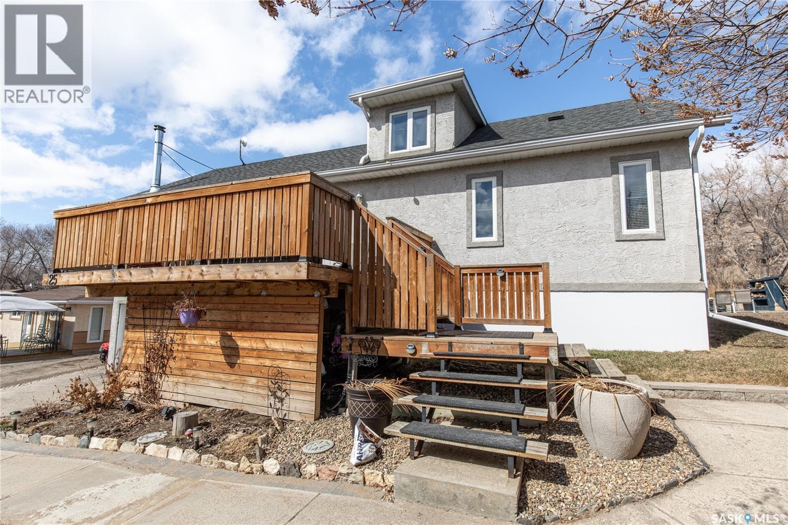 25 Alice CRESCENT — photo 2