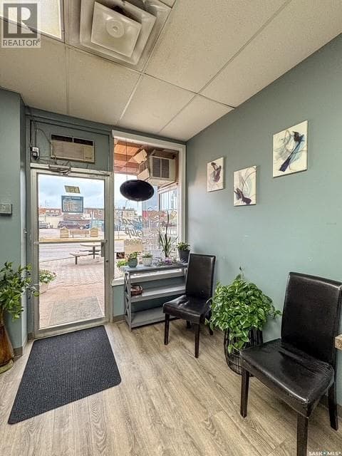 144 1st AVENUE NW — photo 4