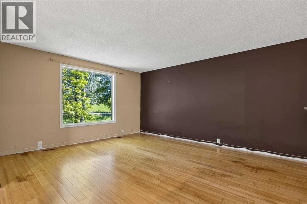 130 Woodbrook Way SW — photo 4