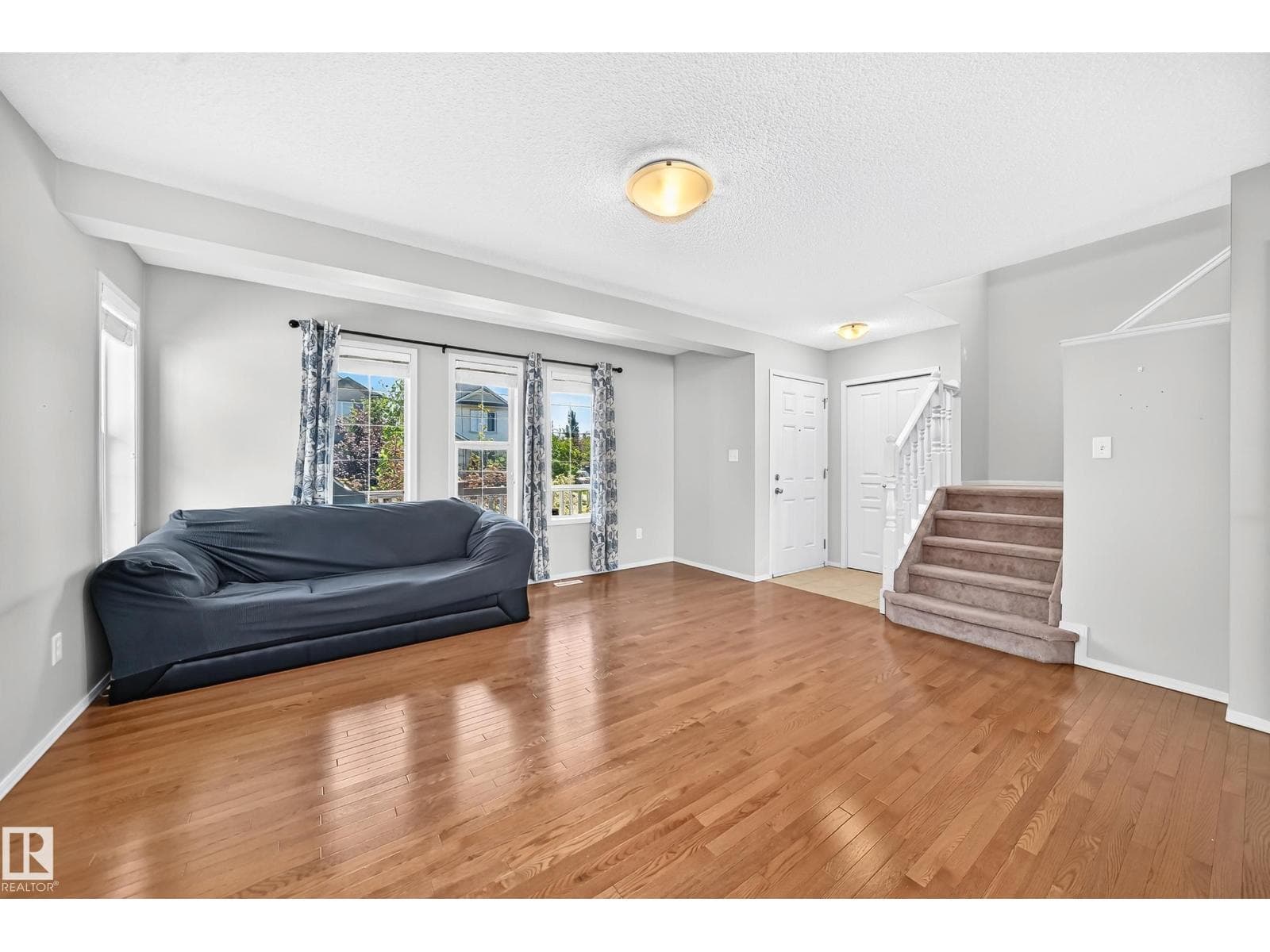 3 bed 3 bath single family at 9204 SCOTT LN NW — $430,000 — photo 8