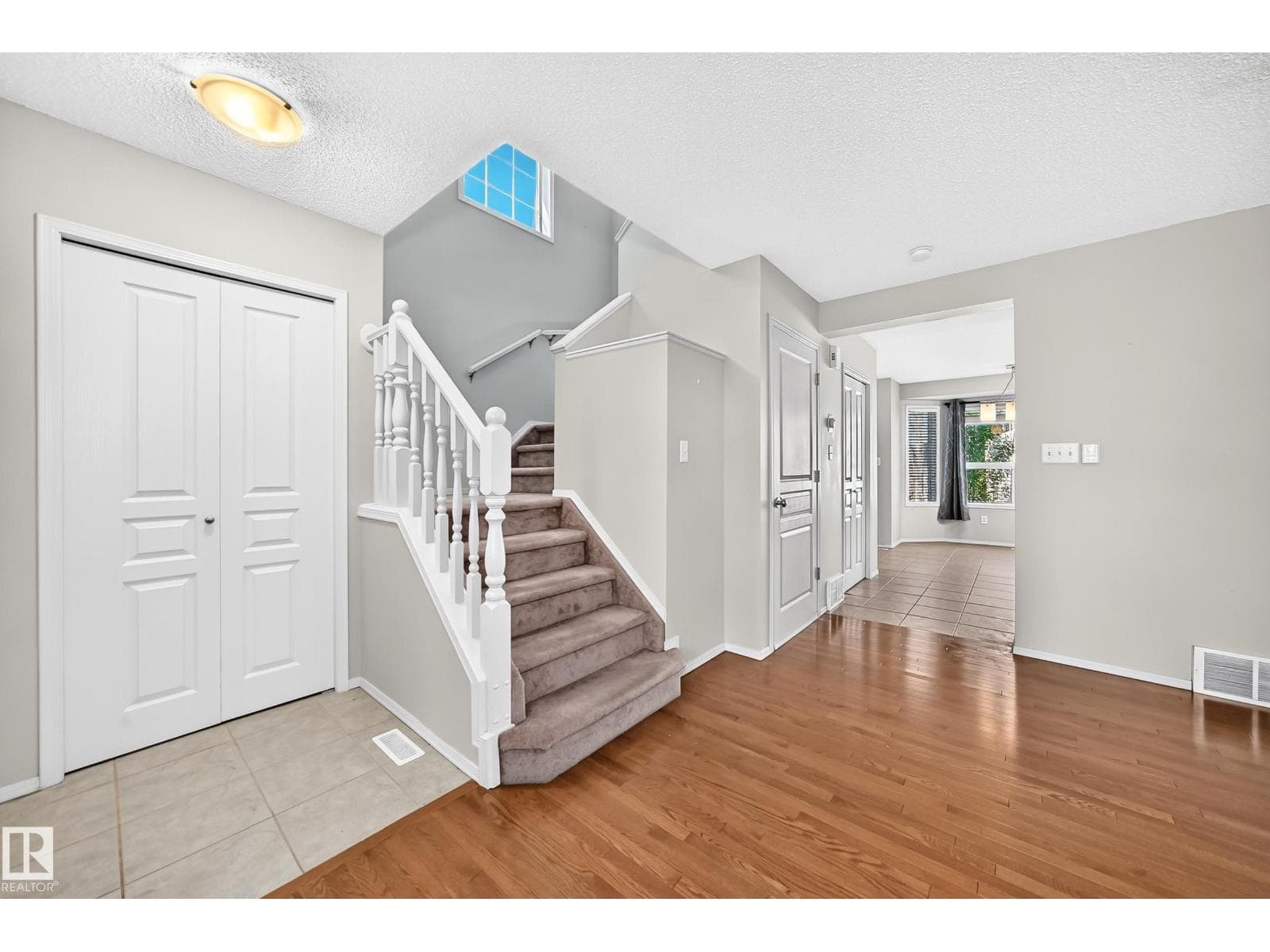 3 bed 3 bath single family at 9204 SCOTT LN NW — $430,000 — photo 7