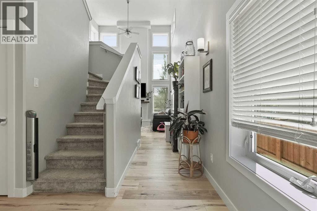 244 Northlander Bend W — photo 4
