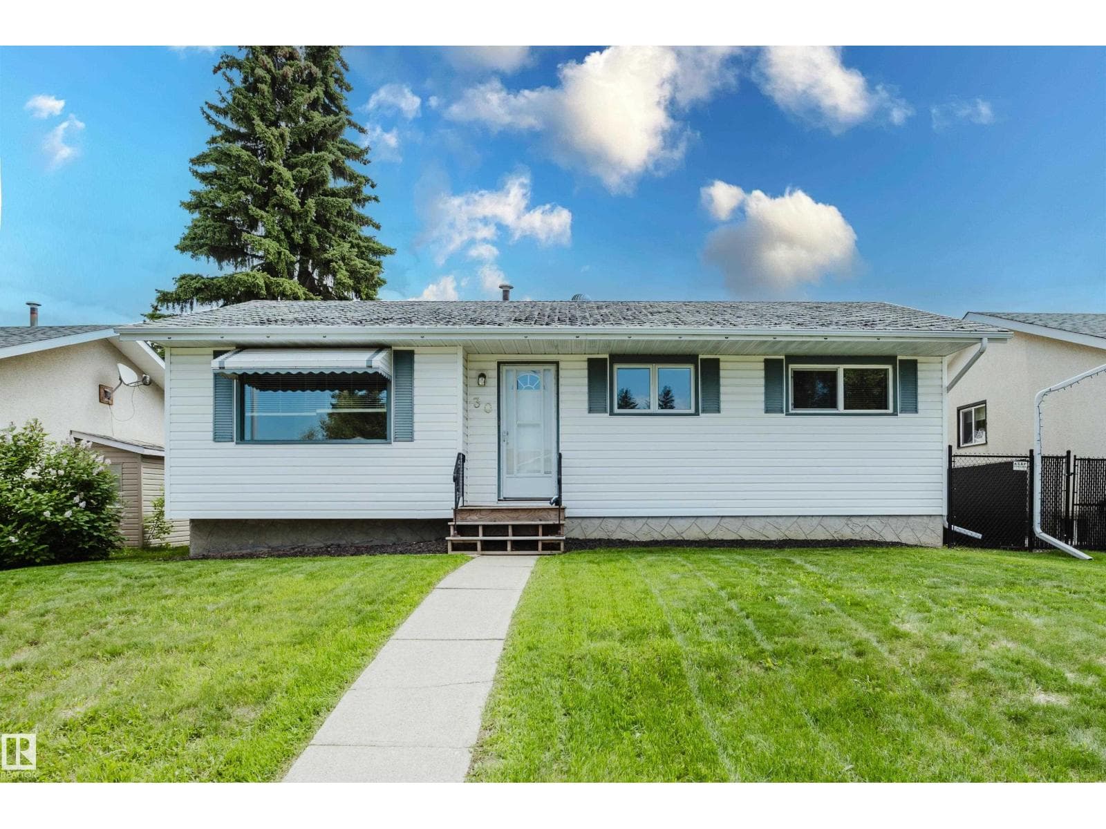 30 BRAMPTON ST S