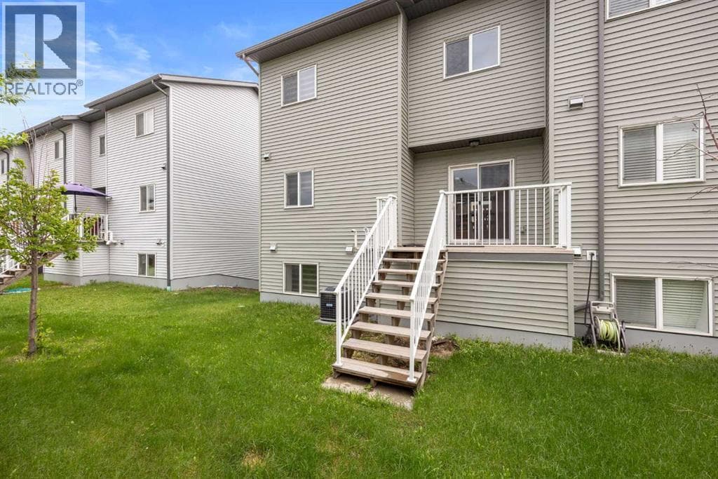 4, 120 Warren Way — photo 3