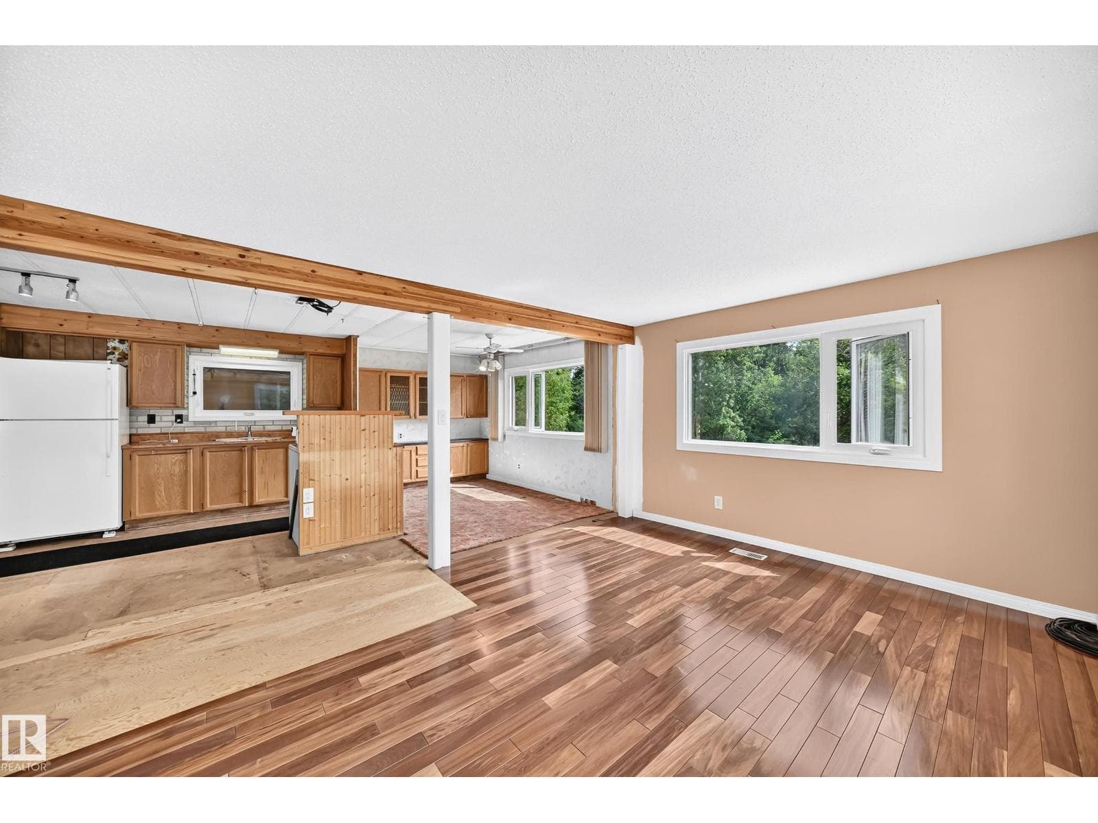 205 53110 RGE ROAD 213 NE — photo 4