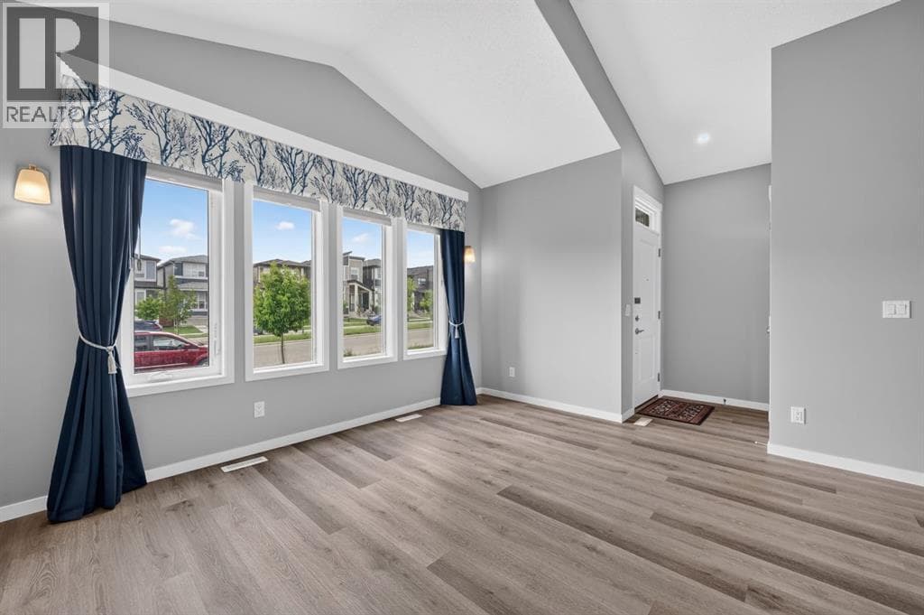 156 Belmont Boulevard SW — photo 4